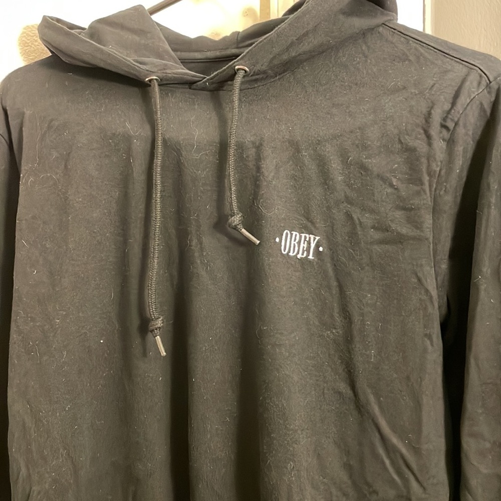 Obey Hoodie shirt. - Picture 2 of 4
